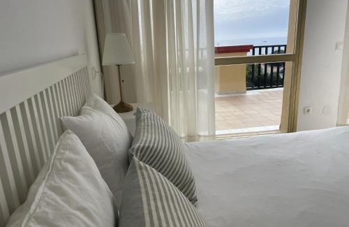 Nikki Beach Apartamento | Estudio con insuperables vistas al Mar: Aparcamiento