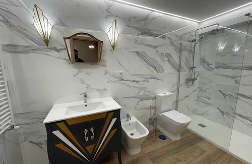 Montejo de la Sierra Apartamento | Estudio de vistas privilegiadas a la Reserva de la Biosfera y exquisita decoración ecléctica.