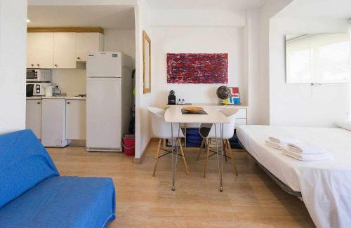 Coveta Fuma Apartamento | Estudio Voramar San Juan