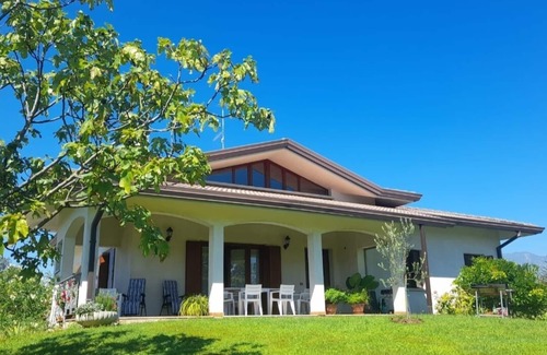 Arba Casa | Etage DE 105 M2 Completement Independant D UNE Villa Avec Grand Jardin Terrasse