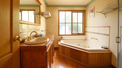 Drummond Casa | Ethel - Drummond Park Cottages