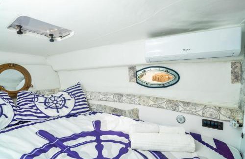 Piedimonte Etneo Alquiler De Eote | Etna's boat house