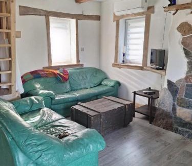 Rydzewo Casa | Etno Baza - Domek pod lasem przy jeziorze na Mazurach