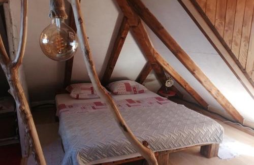 Mladenovac Chalet De Esquí | Etno kompleks Orahovac - Vajat Slavuj