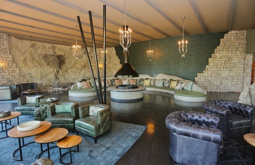 Okaukuejo Cabina | Etosha Oberland Lodge l Ondili
