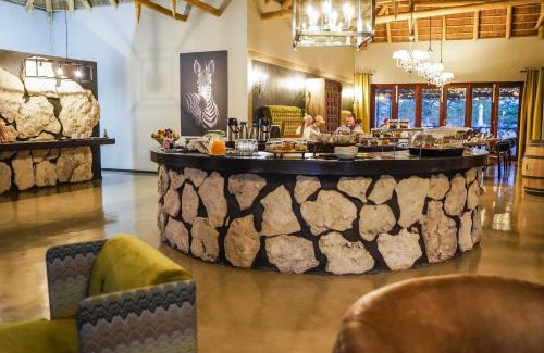 Okaukuejo Cabina | Etosha Oberland Lodge