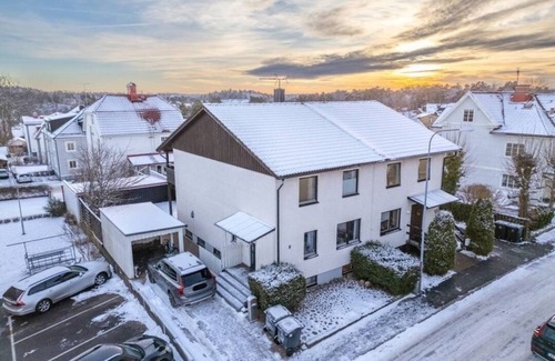 Centrum Casa | Ett mysigt hus i centrala Borås för stora och lilla familjen - Hela boendet!