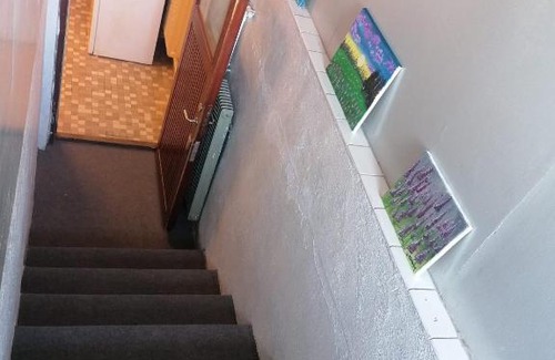 Marieberg Apartamento | Ett rums lägenhet med egen ingång, parkering