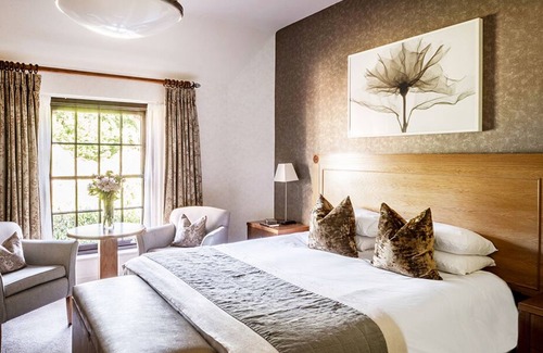 Newbold on Stour Hotel | Ettington Park Hotel