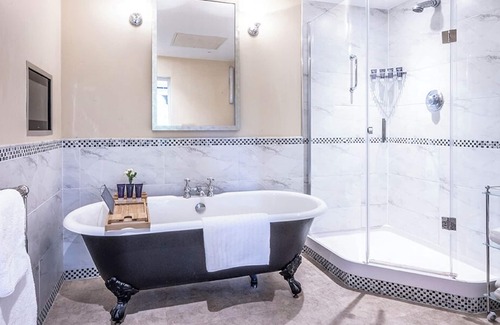 Newbold on Stour Hotel | Ettington Park Hotel
