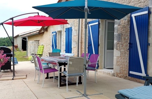 Saint-Quentin-de-Chalais Casa | Eugénie - Charmante maison 3 chambres