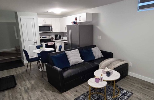 Saskatoon Casa | Euler's New Suite in Brighton