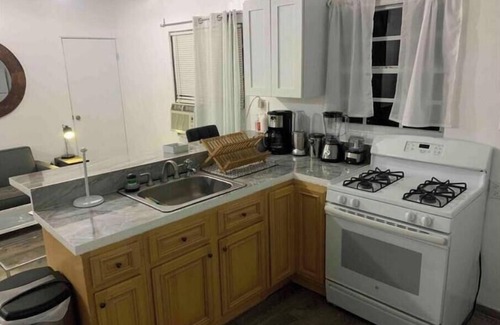 Saint John Parish Apartamento | Eunella's Place Bolans Room #2