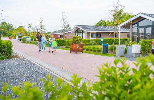 Bovenkarspel Chalet De Esquí | EuroParcs Markermeer