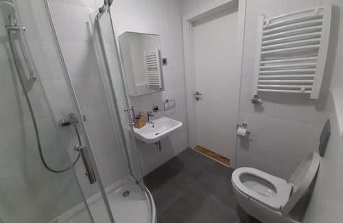 Novi Sad Apartamento | Europe Lux - Free parking, close to Sheraton/Fair