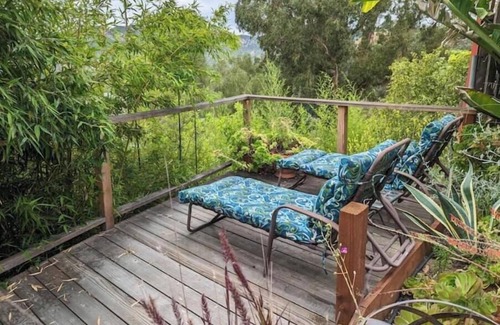 Topanga Cabaña | European Style b&b in Topanga