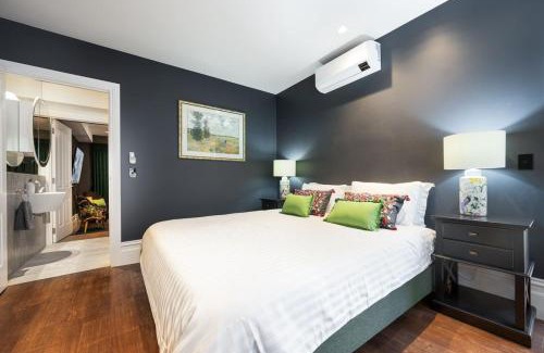 Carlton North Casa | European Style Home with Private Rooftop Terrace