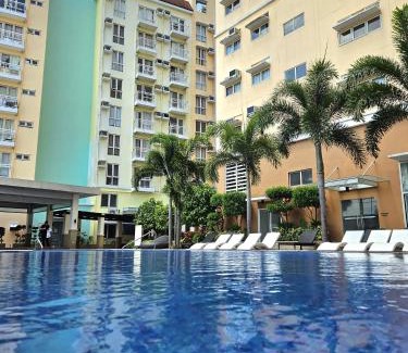 Binan City Apartamento | European Themed Condo