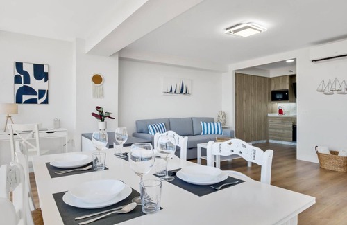 Carihuela Apartamento | Eurosol - Terraza, Vistas al mar, a 500m de la playa