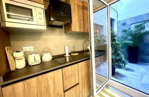 San Julian Apartamento | Eva Recommends Plaza de San Marcos