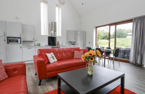 Upwey Casa | Everdene
