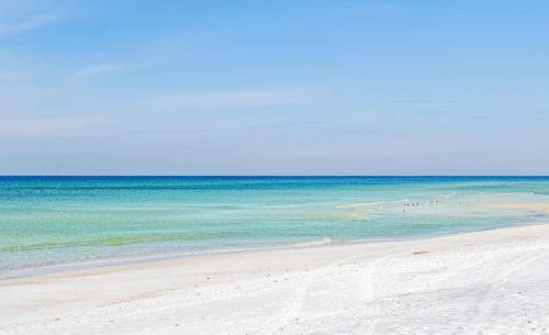 Bahama Beach Casa | Evergreen By the Sea Unit B