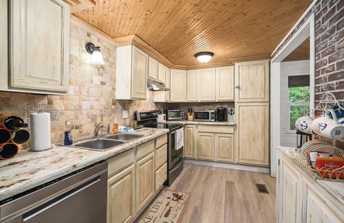 Smithville Cabina | Evergreen Escape At Center Hill Lake