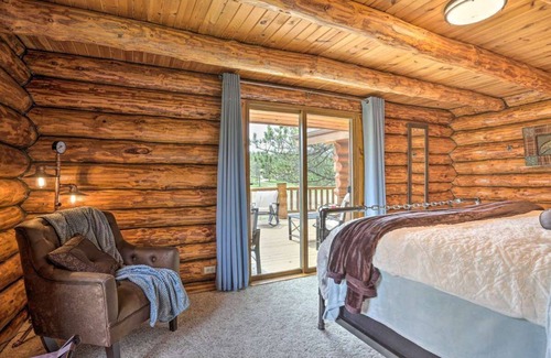 Custer Cabina | Evergreen Lodge - Genuine Black Hills Log Cabin