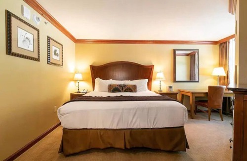 Olympic Valley Complejo | Everline Resort and Spa - 1 Bedroom Fireplace Suite