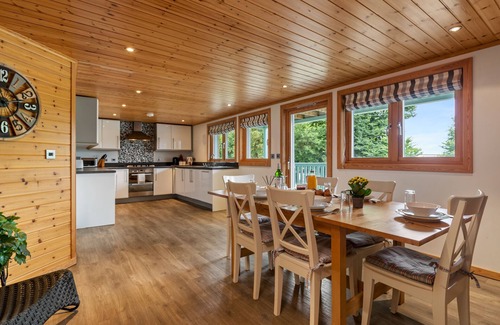 Penally Chalet De Esquí | Everwyn Lodge - Woodland Lodge with Hot Tub