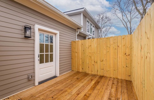 Salemtown Casa | Holidays in Nashville - Full Furn 3BR 2 Ba Home in Germantown/Salemtown