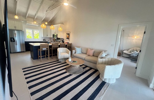 North Palmetto Point Cabaña | Every Room With a View