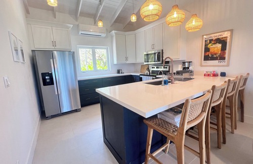 North Palmetto Point Cabaña | Every Room With a View