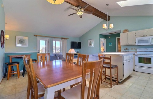 Sea Scape Casa | Everyone Needs Some Vitamin Sea