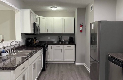 Woodfield Casa | Everything new!! 1 min to Ft Jackson