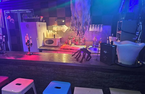 Le Luc Casa | evganniversaireboulodrome basket footvolleypingpongbillardbaby piscine tikibar