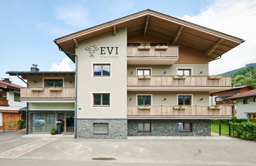 Kaprun Apartamento | EVI APARTMENTS - Louise, Balcony & sauna