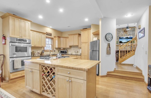 Ellicottville Chalet De Esquí | EVL Chalet in the Woods & The Ultimate Game Room!