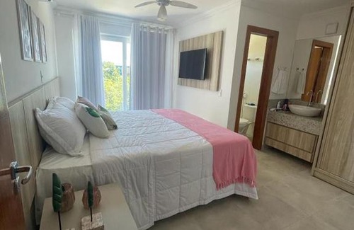 Arraial d'Ajuda Casa | Excelente Casa de 02 suítes em Arraial D'ajuda-condomínio fechado