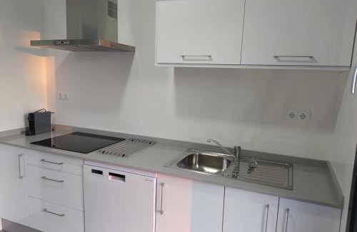 Palos de la Frontera Apartamento | Excelente piso con aparcamiento privado