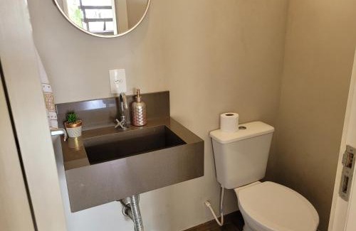 Tijucas Apartamento | Excelente Sobrado Confortável no Centro de Tijucas Próximo as Praias