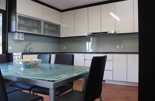 Castelo do Neiva Apartamento | Excellent 4-bedroom apartment located 800m from the beach with sea views.