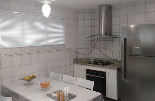 Vilas do Atlantico Casa | Excellent complete house in Vilas do Atlântico, 300 meters from the beach.