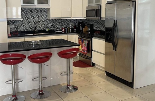 Hoyo Mulas Casa | Excellent House
