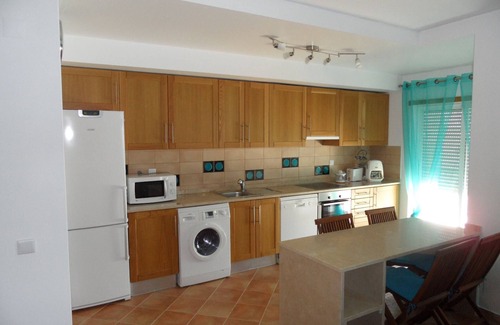 Santa Luzia Apartamento | EXCELLENT❤️❤️ EN PUEBLO MUY BONITO CERCA DEL MAR, CON AIRE ACONDICIONADO, PISCINA, WiFi GRATUITO