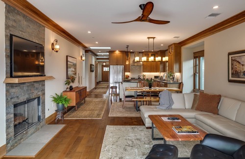Mission Hills Casa | Excellent location - Historic neighborhood - Canyon/bay view - Lovely home
