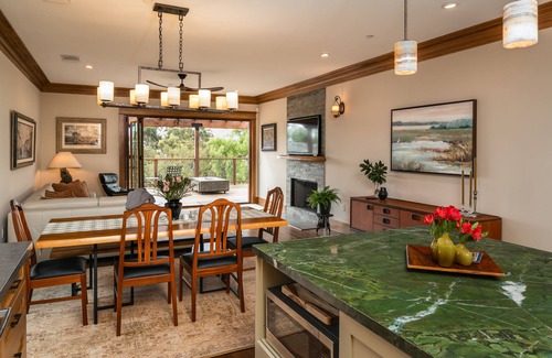Mission Hills Casa | Excellent location - Historic neighborhood - Canyon/bay view - Lovely home
