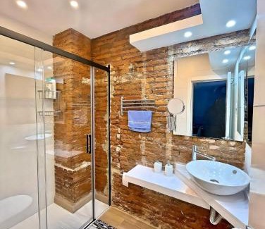 San Felipe Neri Apartamento | Excellent location Malaga centro historico 2 bed flat
