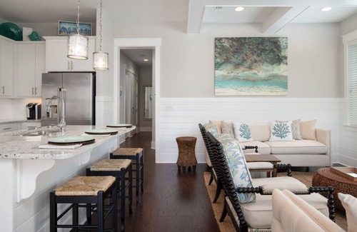 Santa Rosa Beach Casa | ¡Nuevo hogar! Hermosa decoración, mirar fotos, 4 hab, garaje, sin construcción cerca!