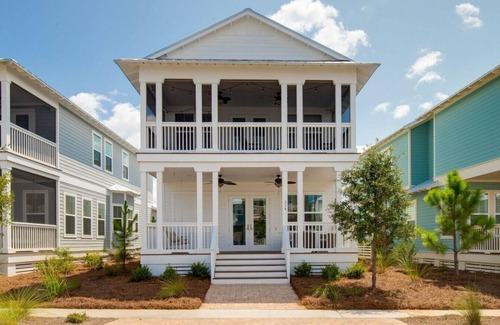 Santa Rosa Beach Casa | ¡Nuevo hogar! Hermosa decoración, mirar fotos, 4 hab, garaje, sin construcción cerca!